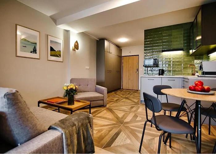 4 People Studio, Lake, Sauna & Gym דירה *